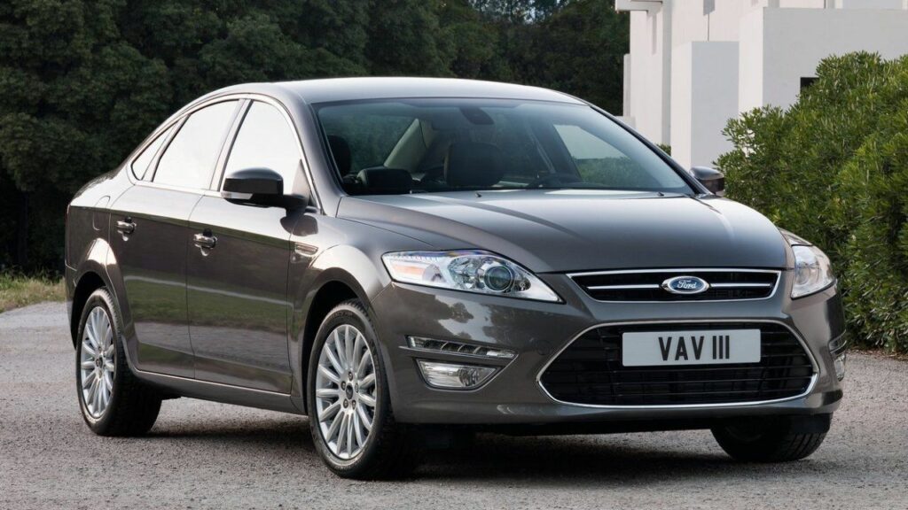 Ford-Mondeo-airbag