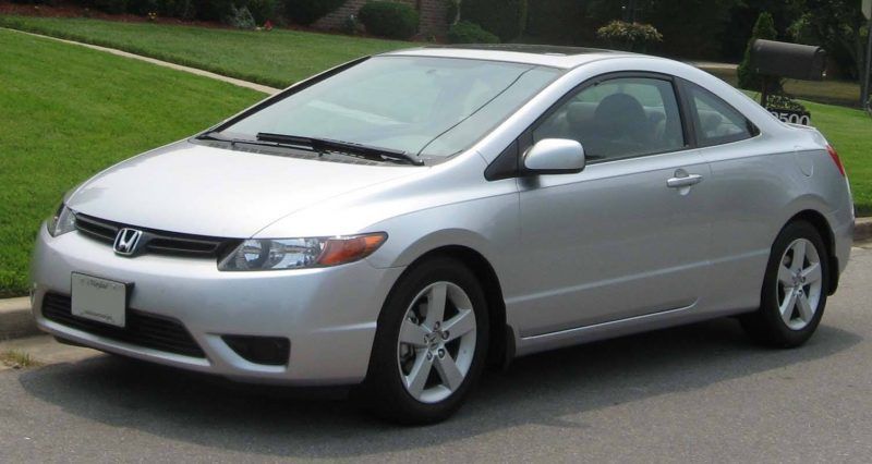 Honda_Civic_Coupe-2006