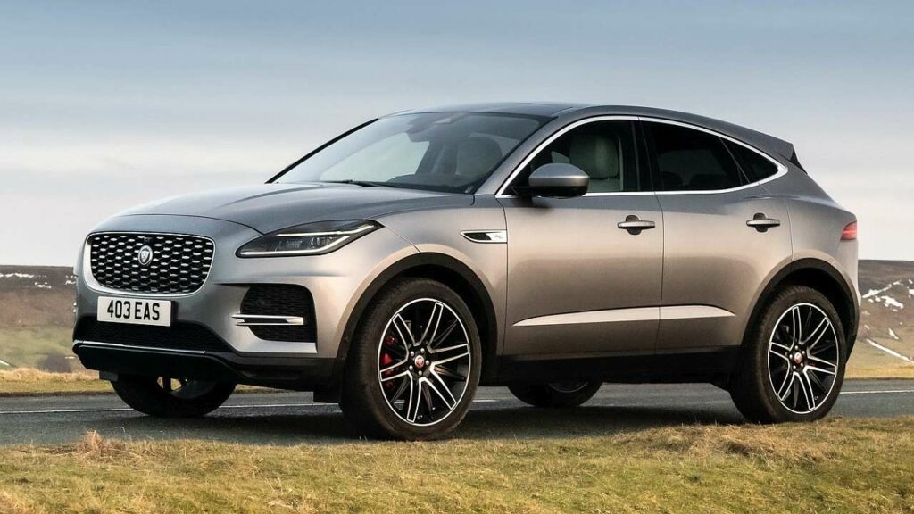 Jaguar-E-Pace-2021-seatbelt-pretensioner