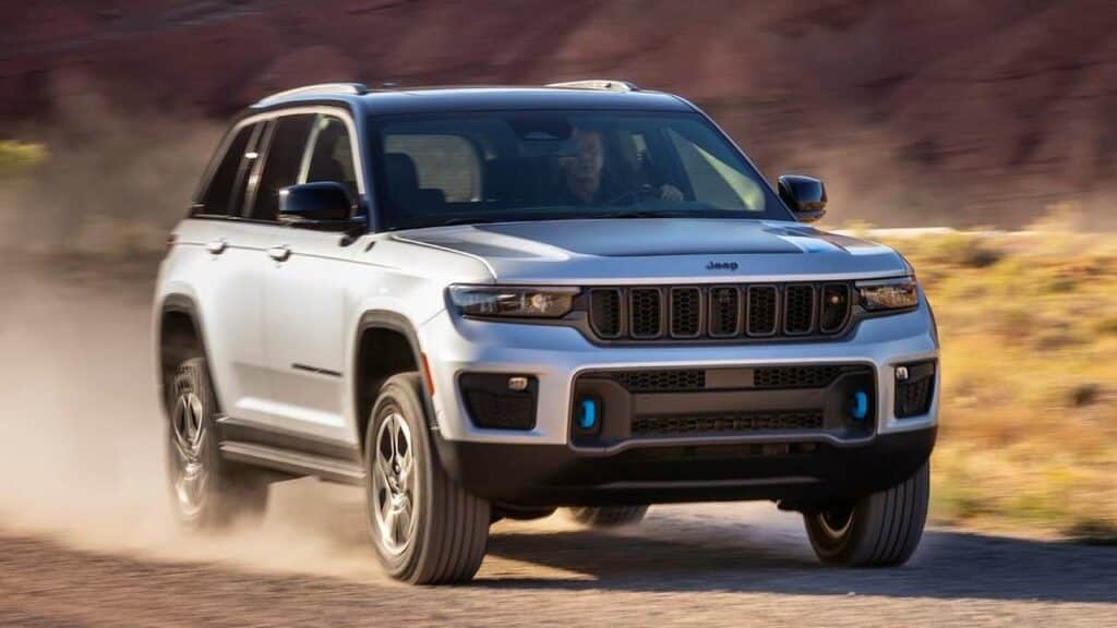 Jeep-Grand-Cherokee-2022-steering-column