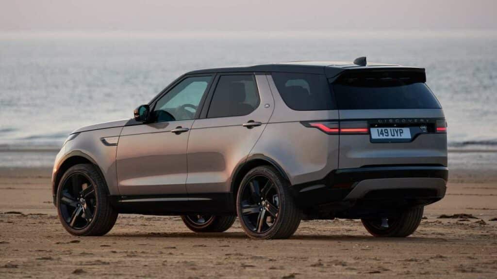 Land-Rover-Discovery-2022-pretensioner-tubes