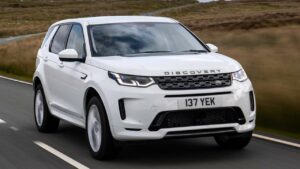 Land-Rover-Discovery-Sport-2021-fuel-return-pipe