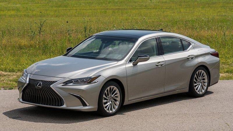 Lexus-ES-2019-recall-e-call