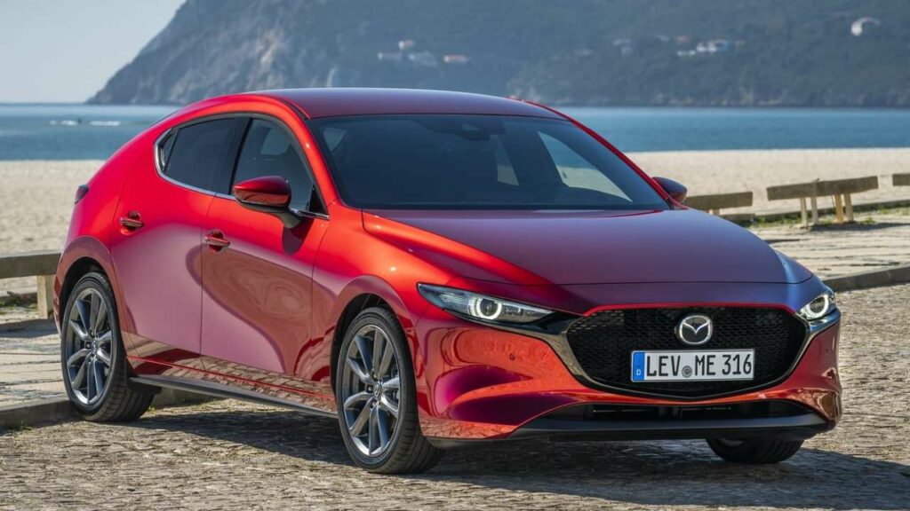 Mazda-3-2023-rear-view-camera