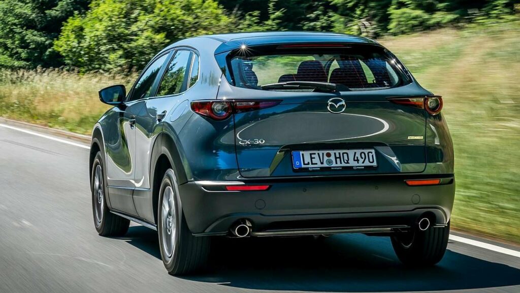 Mazda-CX-30-2020-liftgate
