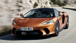 McLaren-GT-recall-fuel-tank-fire