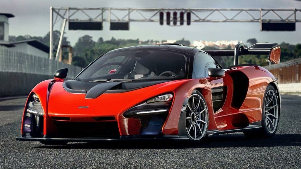 McLaren-Senna-recall-fuel-tank-fire