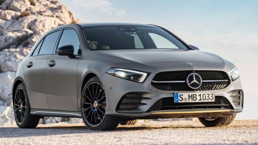 Mercedes-Benz-A-Class-2020-oil-turbo-fire