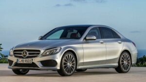 Mercedes-Benz-C-Class-2015-1600-078-recall-steering