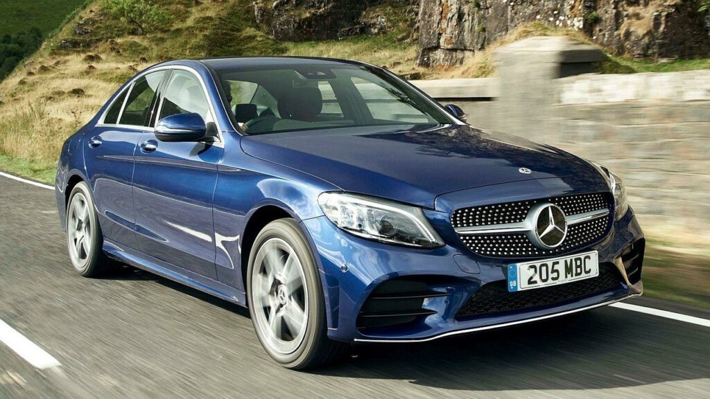 Mercedes-Benz-C-Class-2019-oil-leak