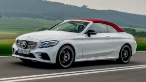 Mercedes-Benz-C-Class-Cabriolet-2021-headrest