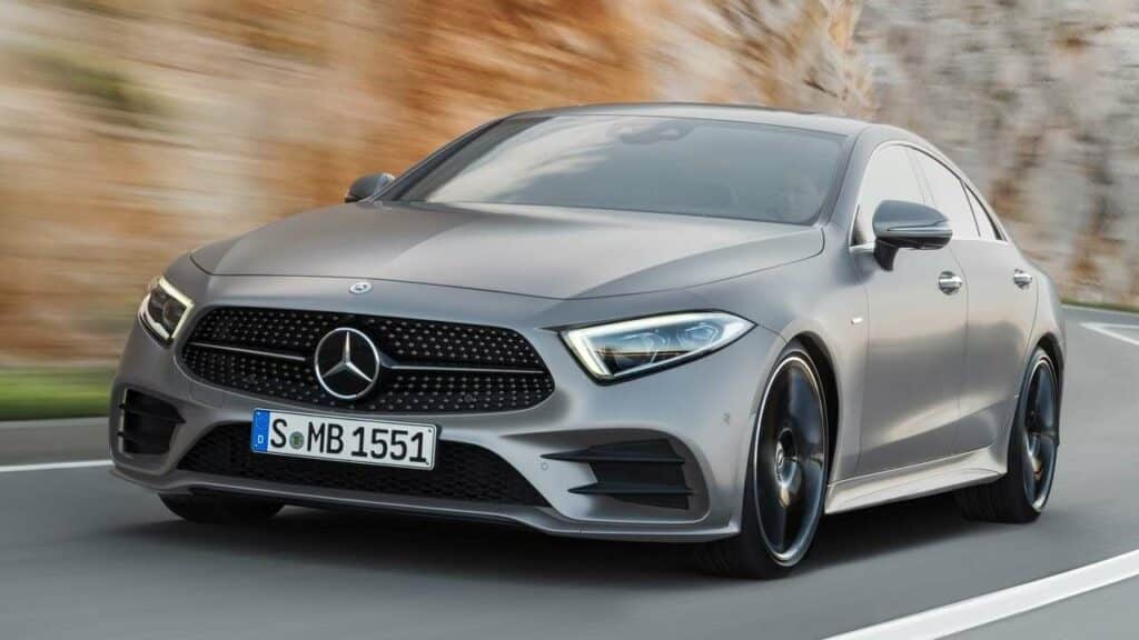 Mercedes-Benz-CLS-2018-fuel-leak