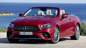 Mercedes-Benz-E-Class-Cabriolet-2021-headrest