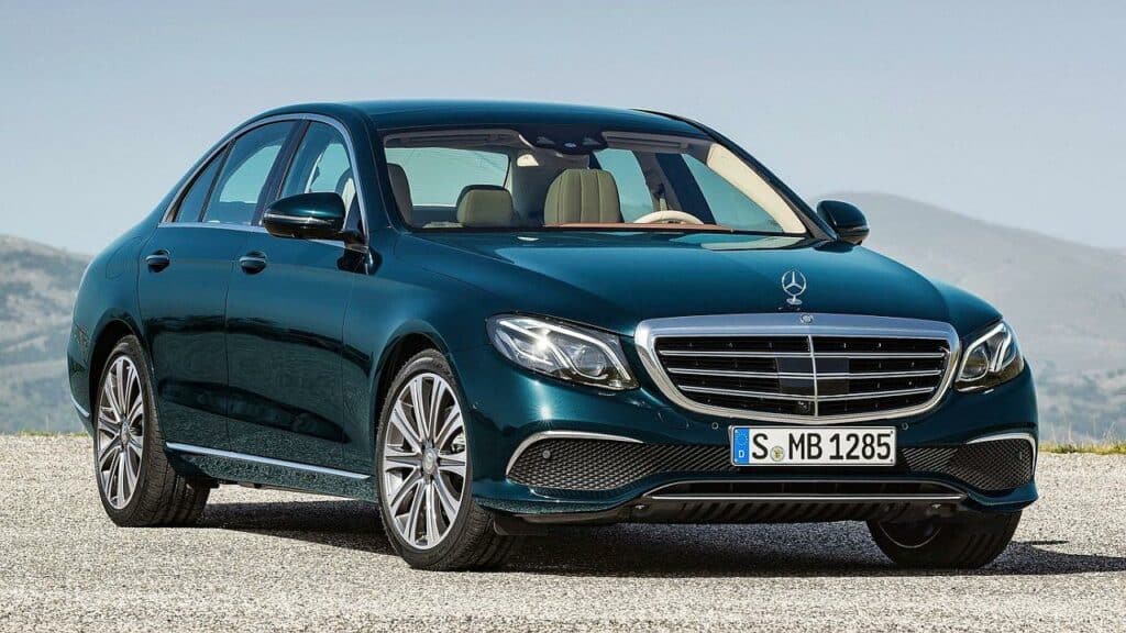 Mercedes-Benz-E-class-turbo-oil-leak-fire