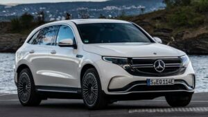 Mercedes-Benz-EQC-2019-recall-airbag-scaled-1