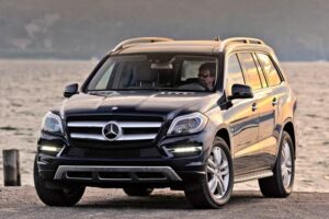 Mercedes-Benz-GL-2014