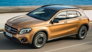 Mercedes-Benz-GLA-2018-recall-seatbelt