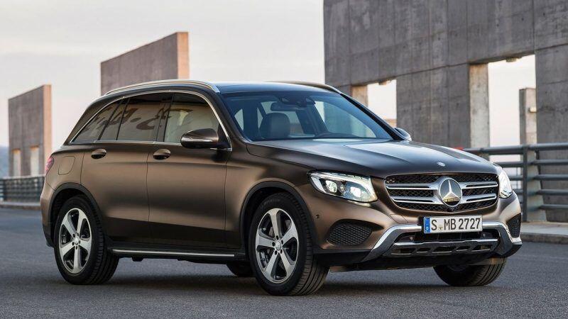 Mercedes-Benz-GLC-2016-recall-e-call