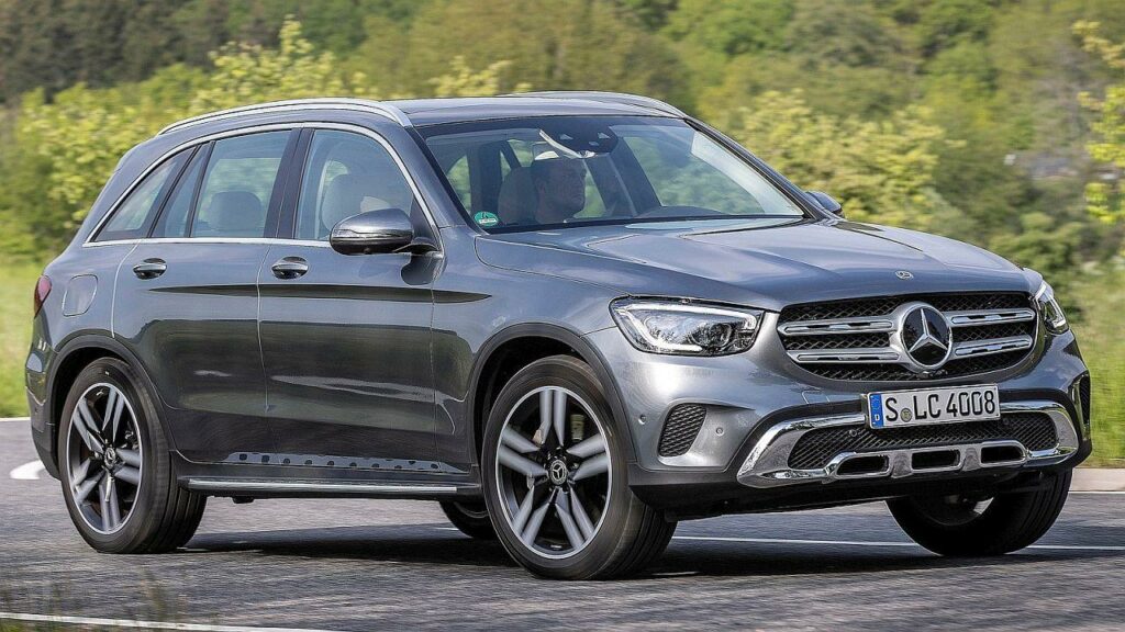 Mercedes-Benz-GLC-2020-coupling-device