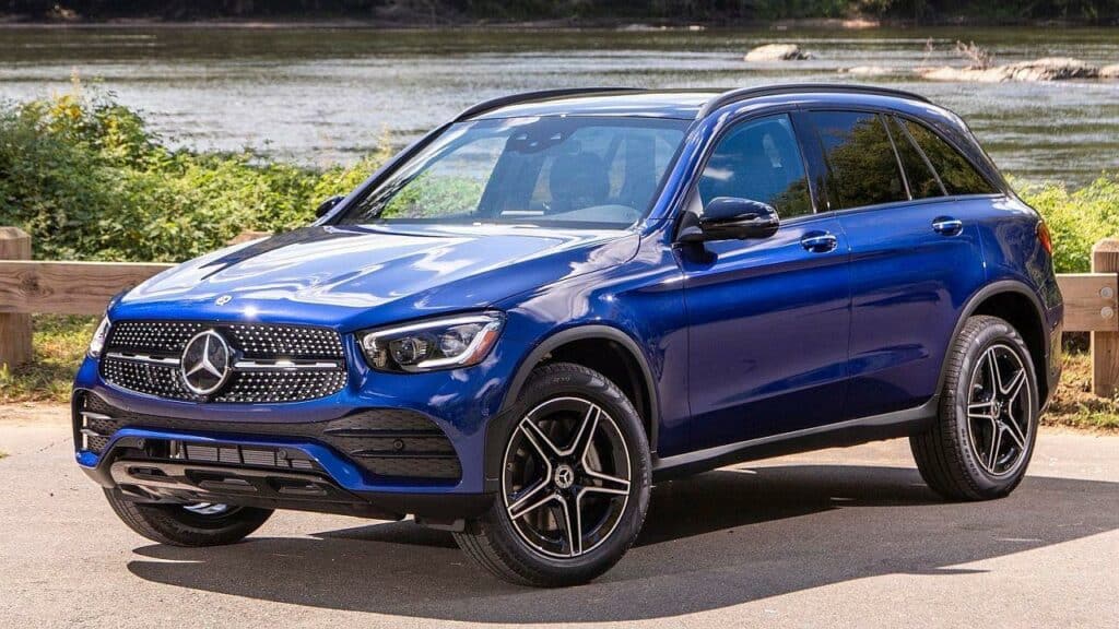 Mercedes-Benz-GLC-2020-oil-leak