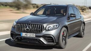 Mercedes-Benz-GLC-cable-fire