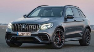 Mercedes-Benz-GLC-headlamps-adjust