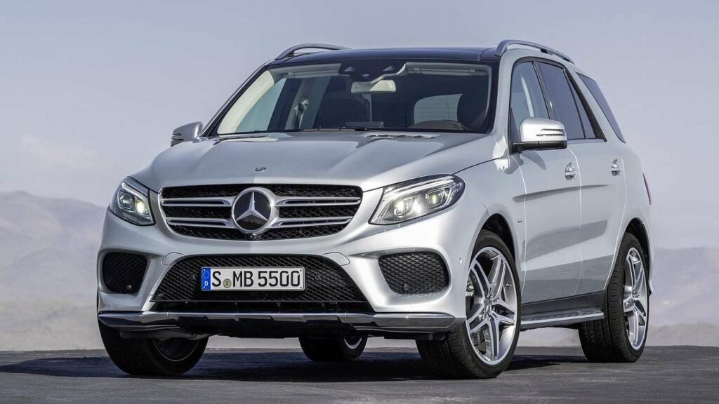 Mercedes-Benz-GLE-condensed-ac