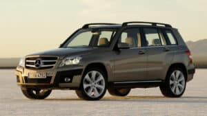 Mercedes-Benz-GLK-airbag-takata