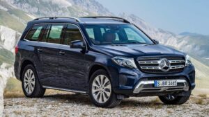 Mercedes-Benz-GLS-2017-coolant-pump-fire