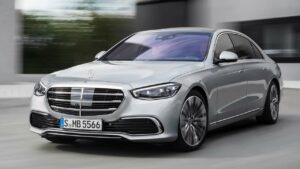 Mercedes-Benz-S-Class-2021-pre-fuse-box-fire