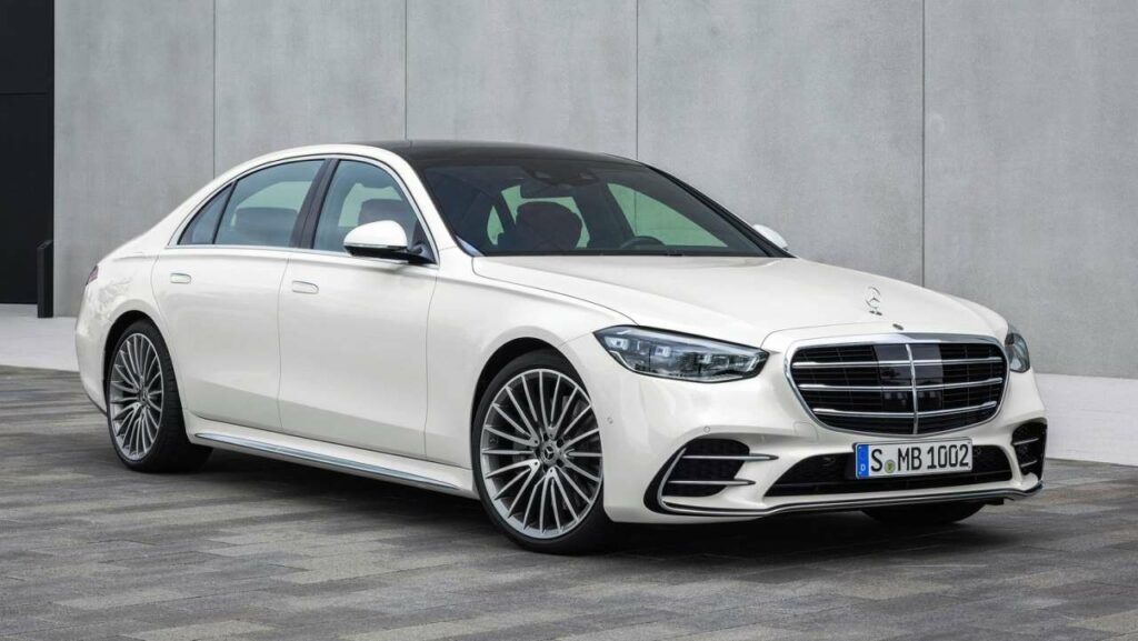Mercedes-Benz-S-Class-2023-ground-wire