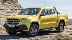 Mercedes-Benz-X-Class-2018-recall-brake-lights