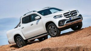 Mercedes-Benz-X-Class-2018-recall-tow-bar