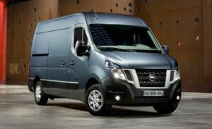 Nissan-NV400-2015