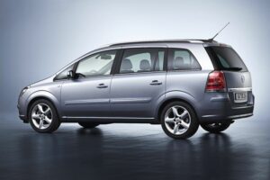 OPEL-Zafira-2011-recall