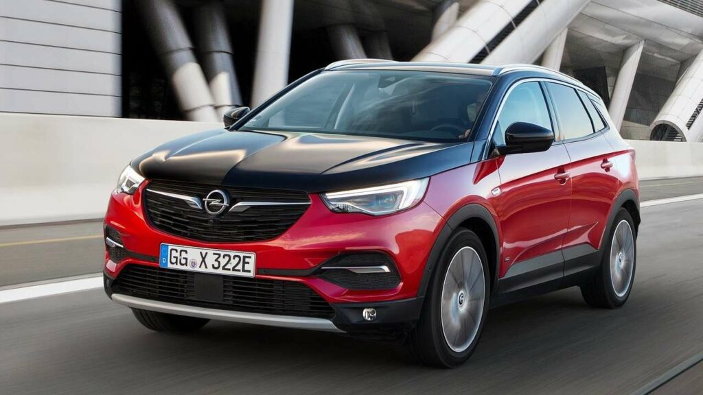 Opel-Grandland-X-Hybrid4-2019-battery-fire