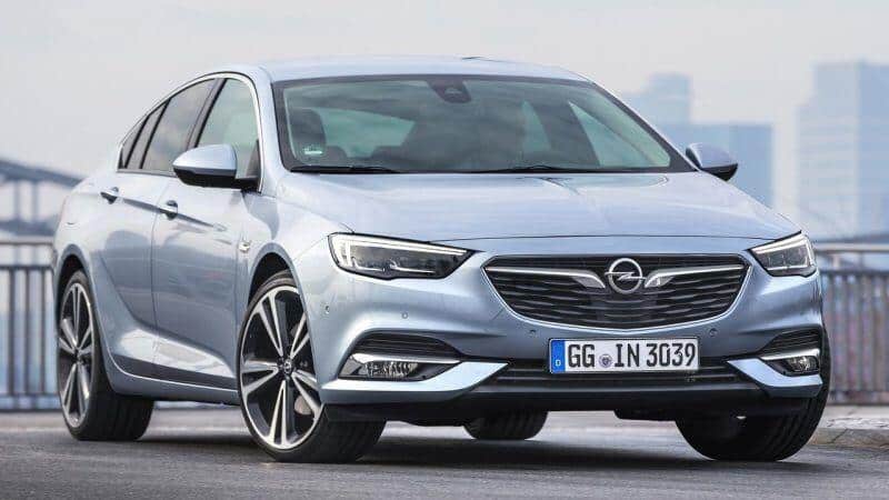Opel-Insignia-2018-fuel-leak-fire-scaled-1