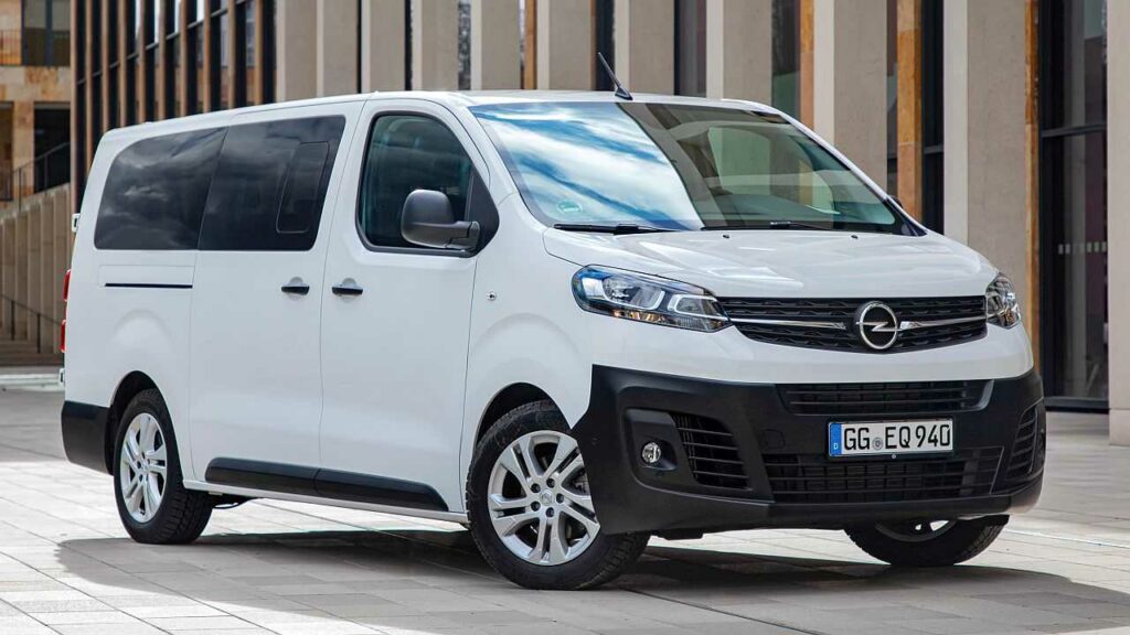 Opel-Vivaro-2020-wheel-screws