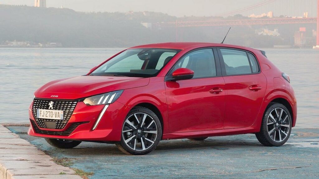 Peugeot-208-2020-wheel-alignment