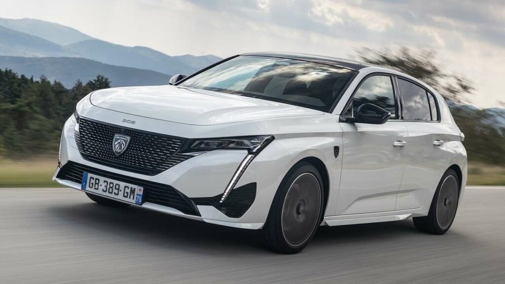 Peugeot-308-2022-towing-eye