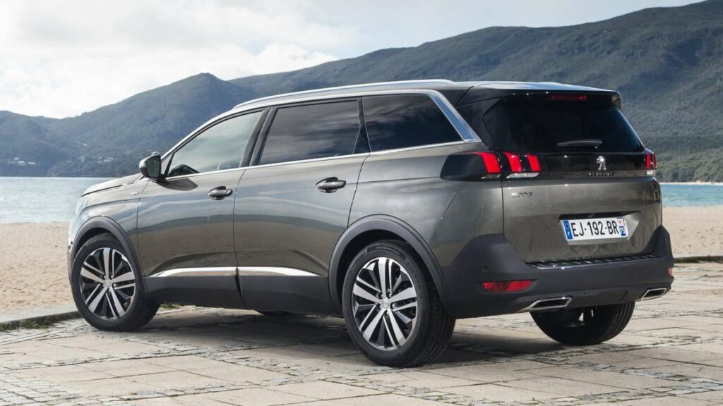 Peugeot-5008-2017-vacuum-pump