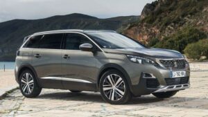 Peugeot-5008-2018-recall-overheating