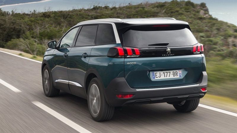 Peugeot-5008-2019-recall-trailer-hitch-1-scaled-1