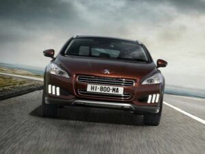 Peugeot-508-2013-recall