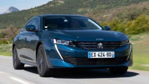 Peugeot-508-2019-battery-voltage-mismatch