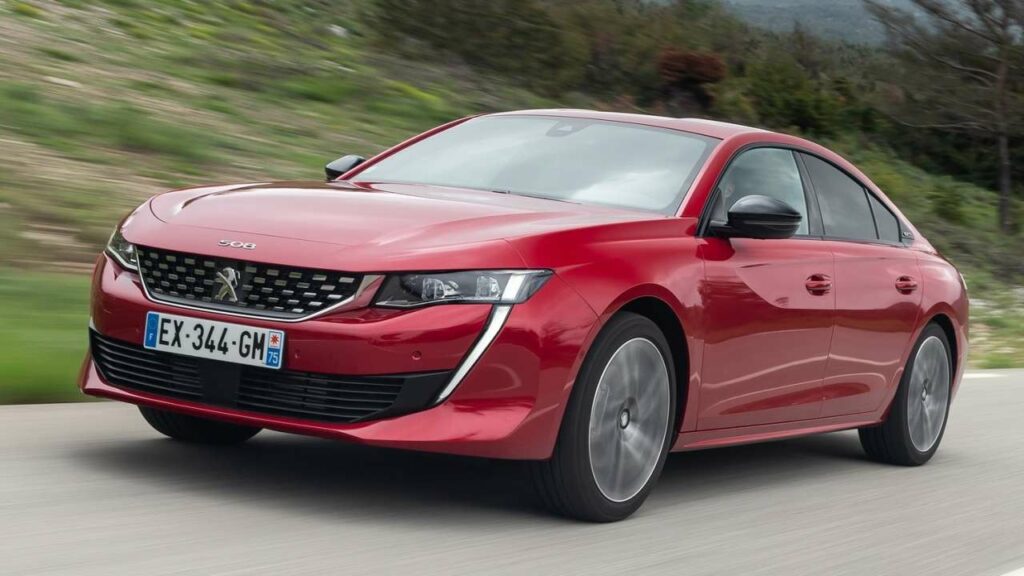 Peugeot-508-2019-traction-battery-overheat