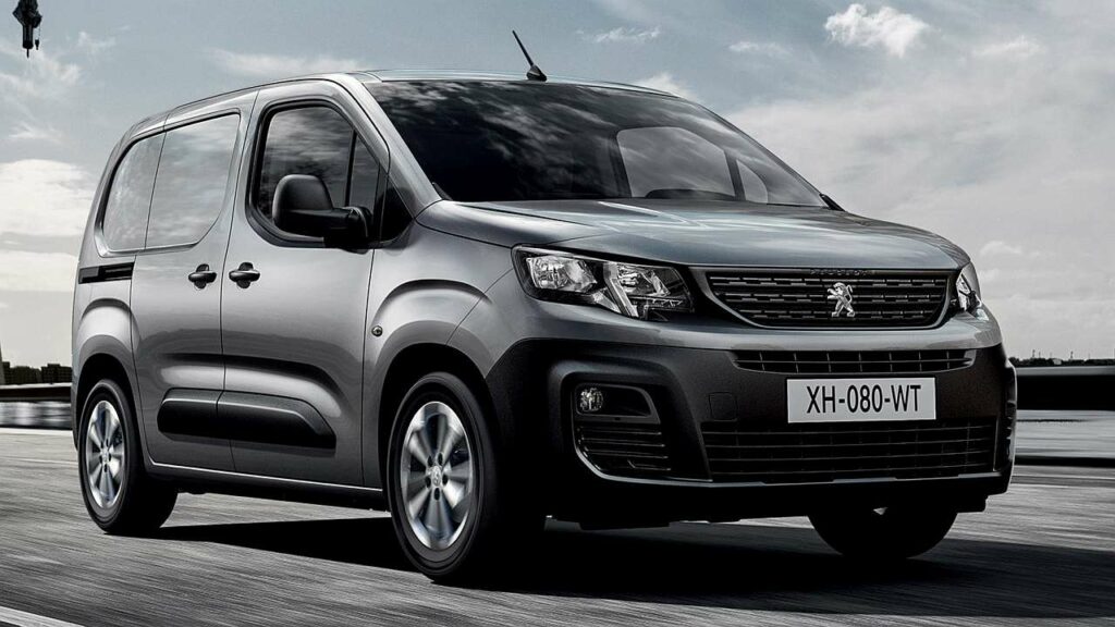 Peugeot-Partner-2021-hand-brake