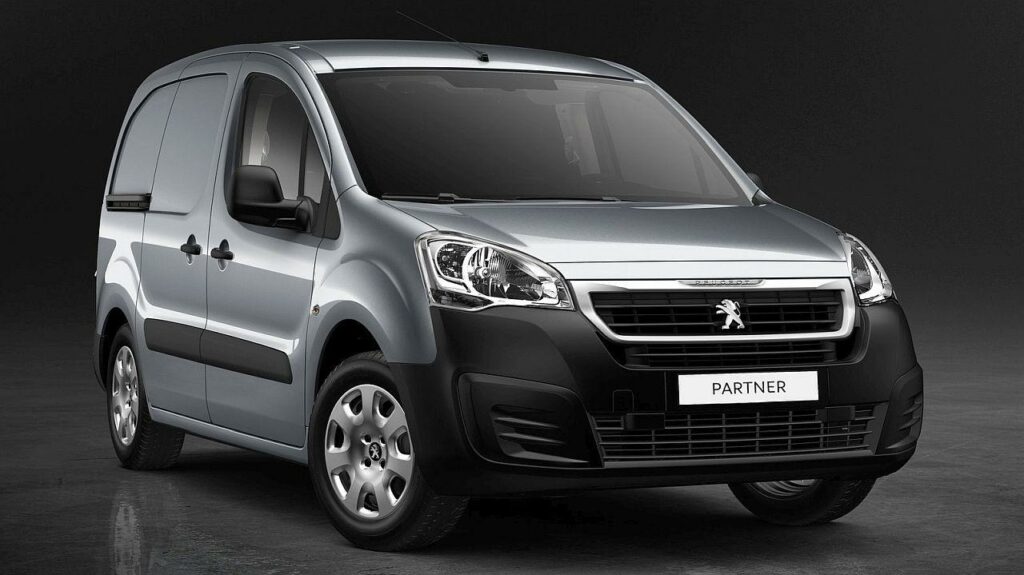 Peugeot-Partner-vacuum-pump-brake-booster