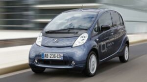 Peugeot-iOn-2018-recall-break-vacuum-pump