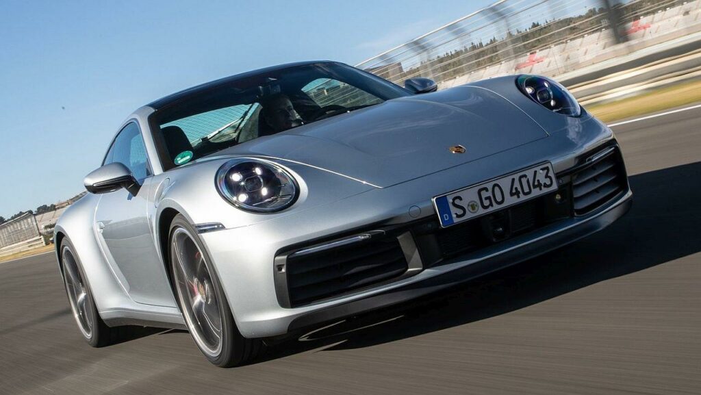 Porsche-911-Carrera-4S-2019-axle-transmission